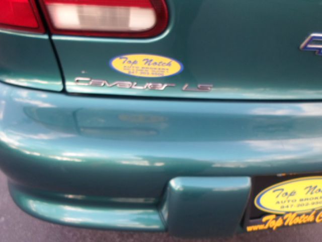 Chevrolet Cavalier 3.2 Sedan 4dr Sedan