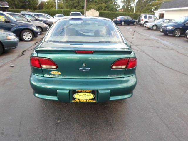 Chevrolet Cavalier 1998 photo 4