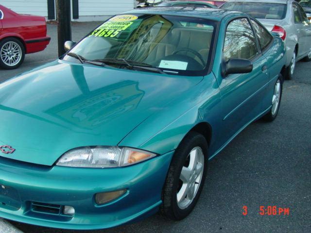 Chevrolet Cavalier 1998 photo 2
