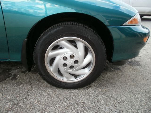 Chevrolet Cavalier 1998 photo 2