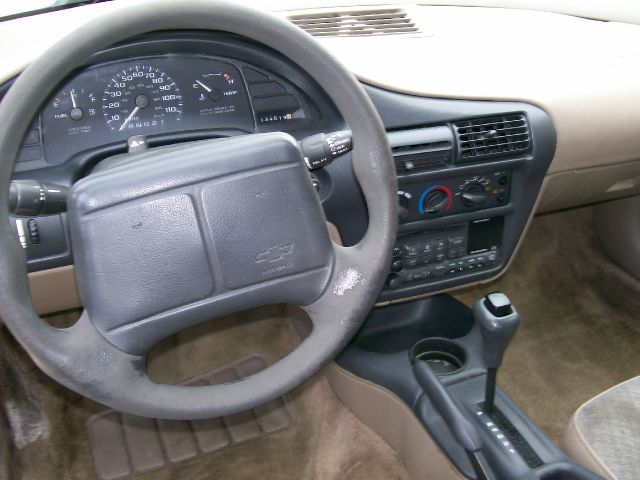 Chevrolet Cavalier 1998 photo 1