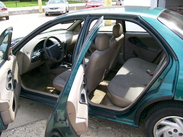 Chevrolet Cavalier 1998 photo 4