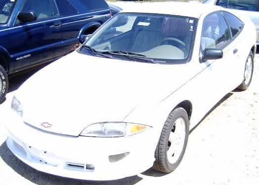 Chevrolet Cavalier 1999 photo 3