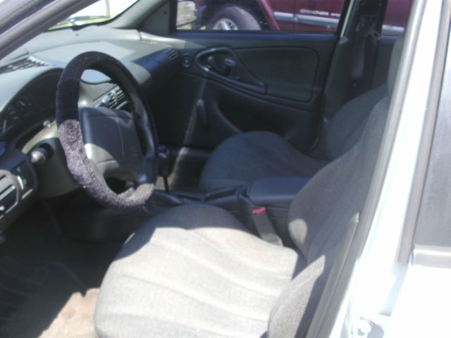 Chevrolet Cavalier 1999 photo 3