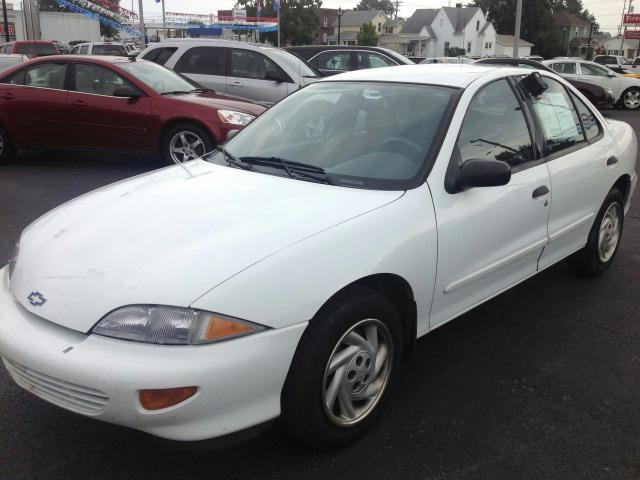 Chevrolet Cavalier 1999 photo 1