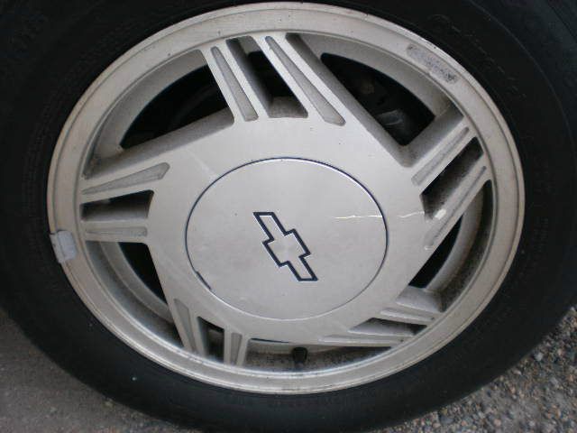 Chevrolet Cavalier 1999 photo 2