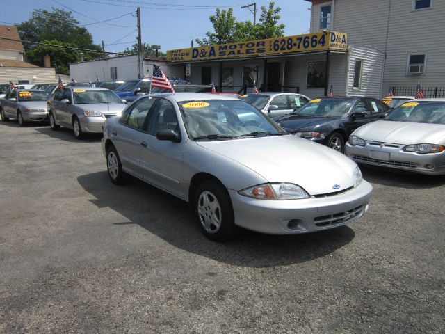 Chevrolet Cavalier 2000 photo 2