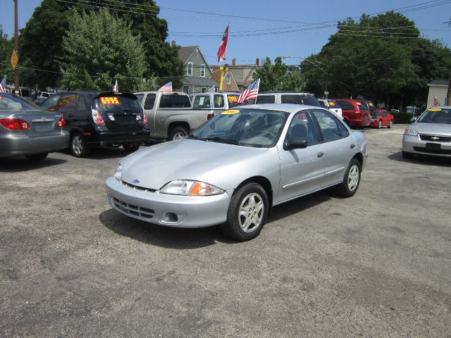 Chevrolet Cavalier 2000 photo 3