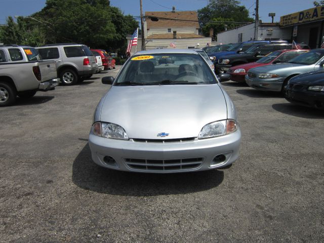 Chevrolet Cavalier 2000 photo 4