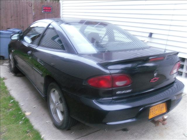 Chevrolet Cavalier 2000 photo 3