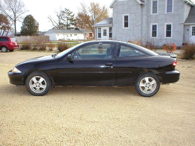 Chevrolet Cavalier 2000 photo 3
