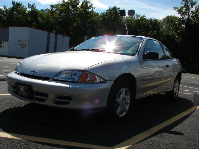 Chevrolet Cavalier 2000 photo 3