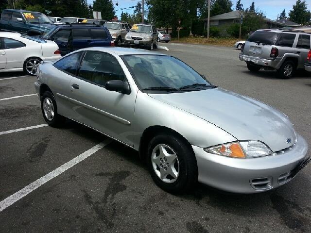 Chevrolet Cavalier 2001 photo 3