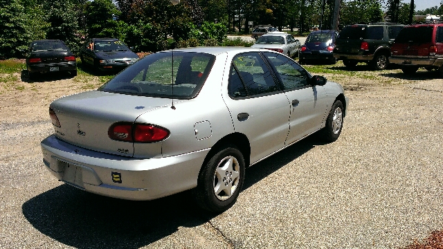 Chevrolet Cavalier 2001 photo 1