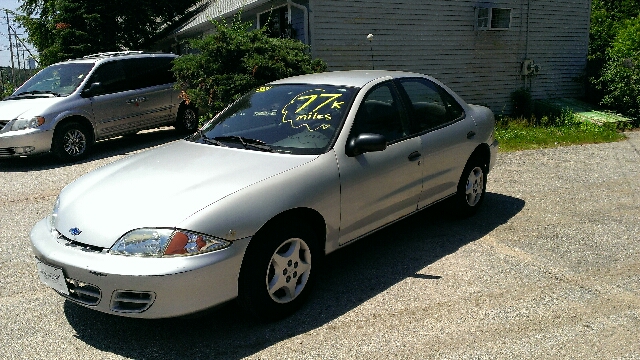 Chevrolet Cavalier 2001 photo 2
