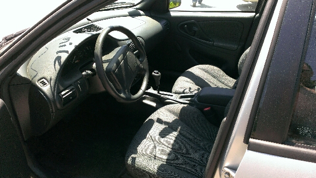 Chevrolet Cavalier 2001 photo 8