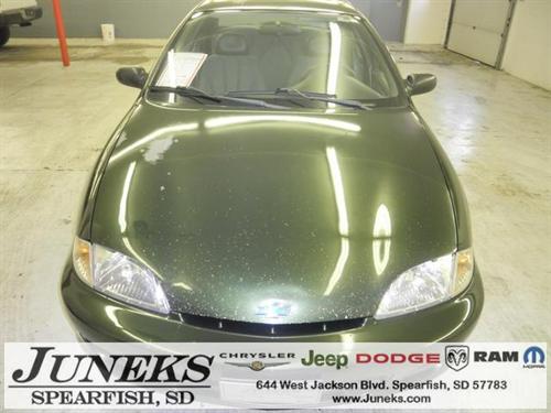 Chevrolet Cavalier 2001 photo 2