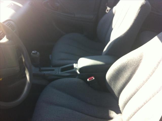 Chevrolet Cavalier GL Manual W/siab Sedan