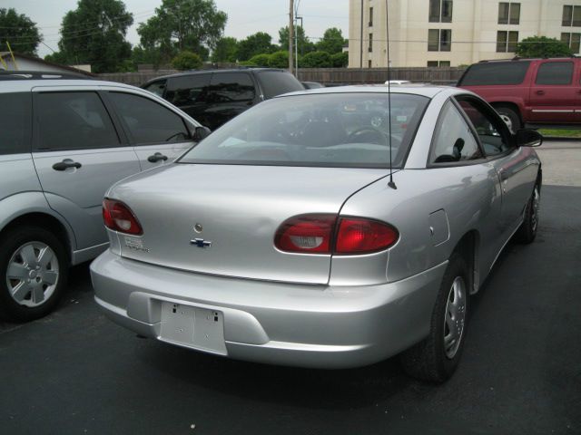 Chevrolet Cavalier 2001 photo 0