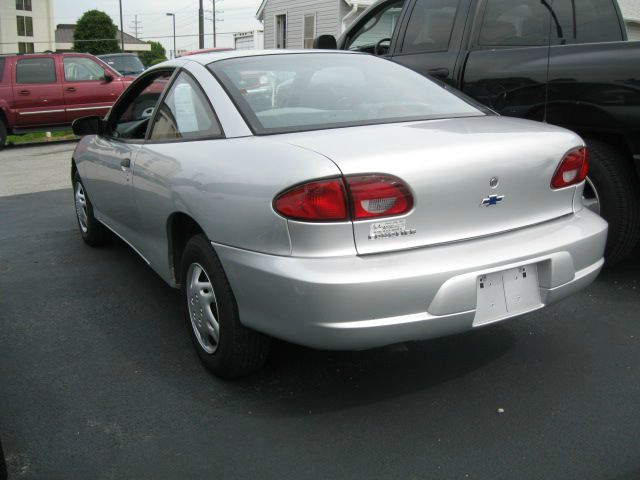 Chevrolet Cavalier 2001 photo 3