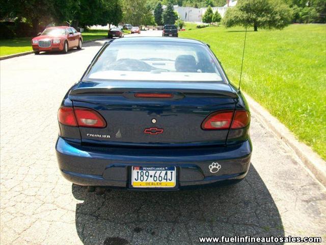 Chevrolet Cavalier 2001 photo 4
