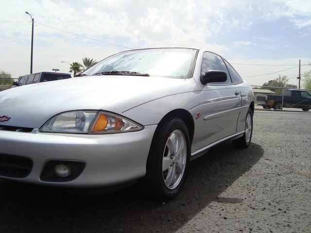 Chevrolet Cavalier 2001 photo 1