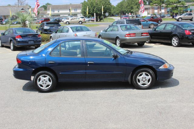 Chevrolet Cavalier 2001 photo 2