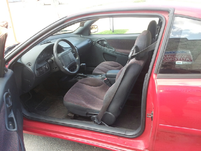 Chevrolet Cavalier Tan Coupe