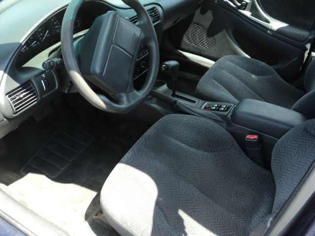 Chevrolet Cavalier 2002 photo 4
