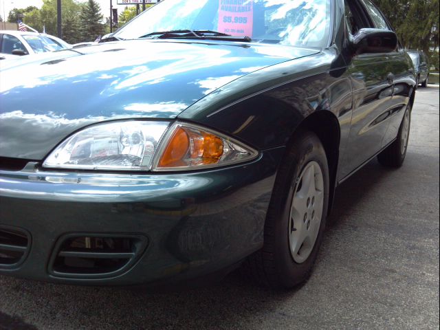 Chevrolet Cavalier 2002 photo 3