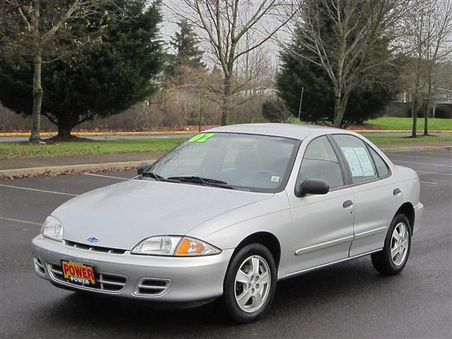 Chevrolet Cavalier 2002 photo 3