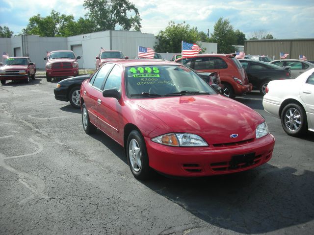 Chevrolet Cavalier 2002 photo 2