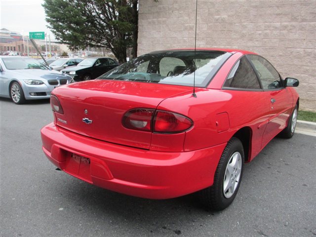 Chevrolet Cavalier 2002 photo 5