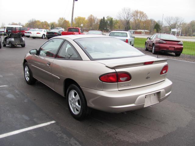 Chevrolet Cavalier 2002 photo 4