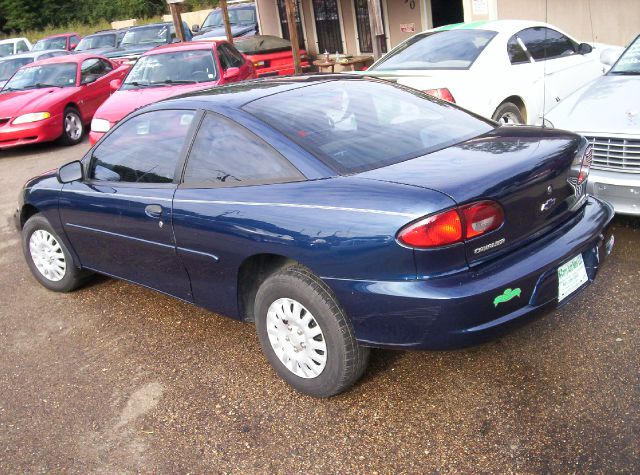 Chevrolet Cavalier 2002 photo 3