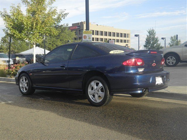 Chevrolet Cavalier 2002 photo 2