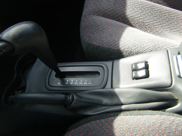 Chevrolet Cavalier 2002 photo 5