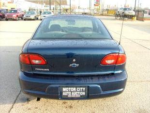 Chevrolet Cavalier 2002 photo 3