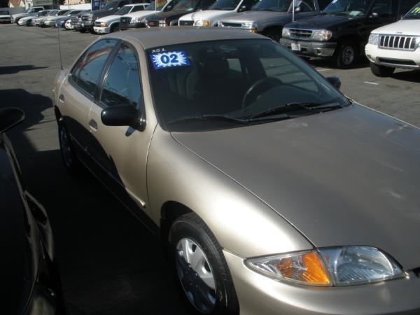 Chevrolet Cavalier 2002 photo 3
