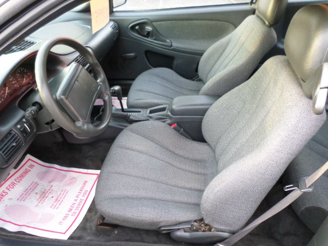 Chevrolet Cavalier 2002 photo 4