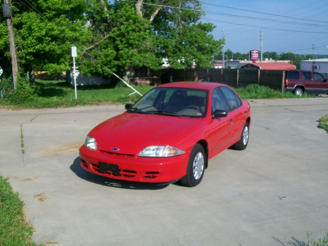 Chevrolet Cavalier 2002 photo 2