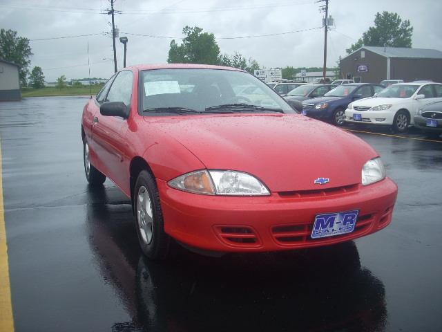 Chevrolet Cavalier 2002 photo 2