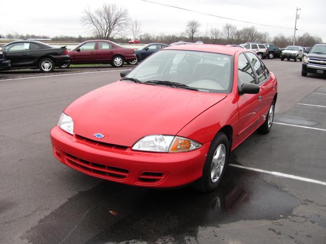 Chevrolet Cavalier 2002 photo 2