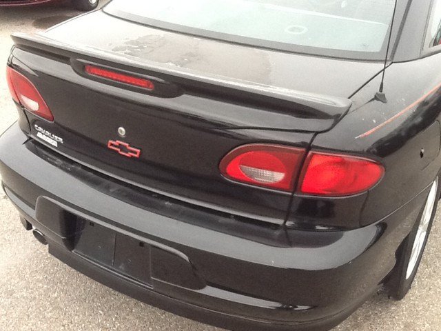 Chevrolet Cavalier 2002 photo 3