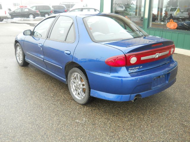 Chevrolet Cavalier LWB SE Sedan