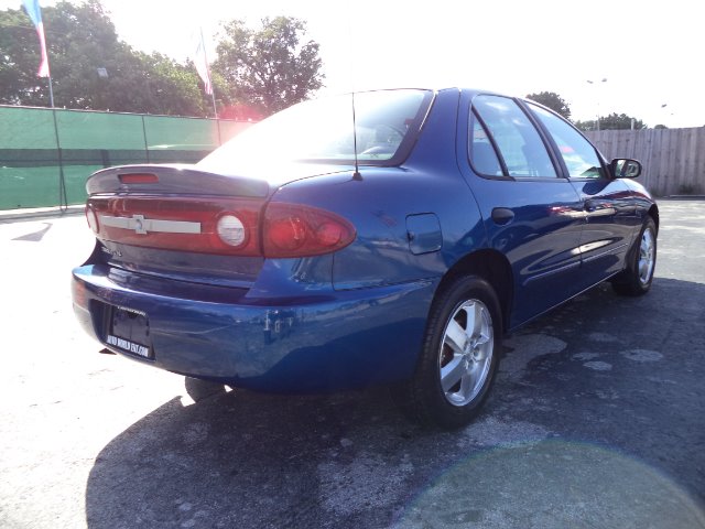 Chevrolet Cavalier 2003 photo 1