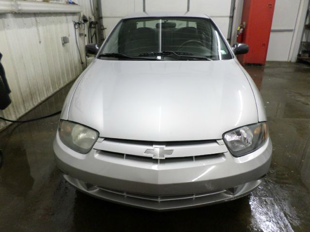 Chevrolet Cavalier 2003 photo 2