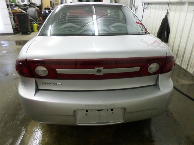 Chevrolet Cavalier 2003 photo 3