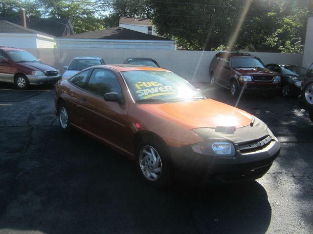 Chevrolet Cavalier 2004 photo 3