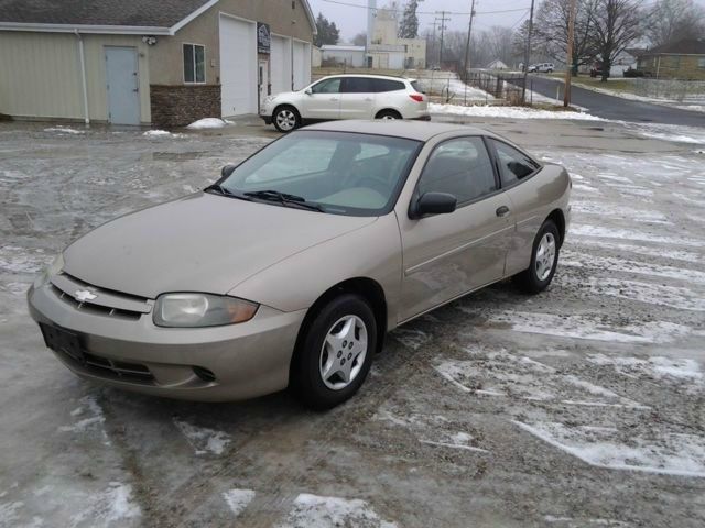 Chevrolet Cavalier 2004 photo 4